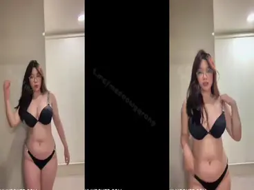 Bokep Indo Kinora Kacamata Cantik Remes Tobrut Mulus Tempat Bokep poster