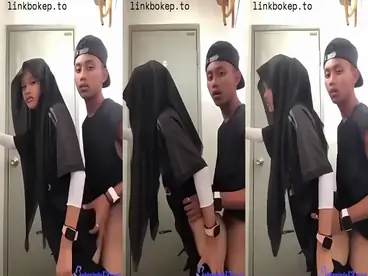 bokep indo ngewe di toilet kampus poster