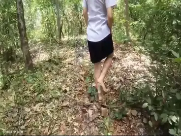 Mahasiswi Cantik Main Di Hutan Viral 2026 poster