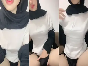 Ukhti Hijab Binal Cantik Colmek Sampai Basah poster