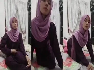 Ukhti Pink Telanjang colmek mendesah kenikmatan poster